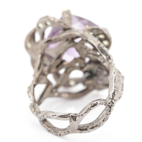 10 Carat Amethyst Gothic Style Ring - Picture 4 of 6